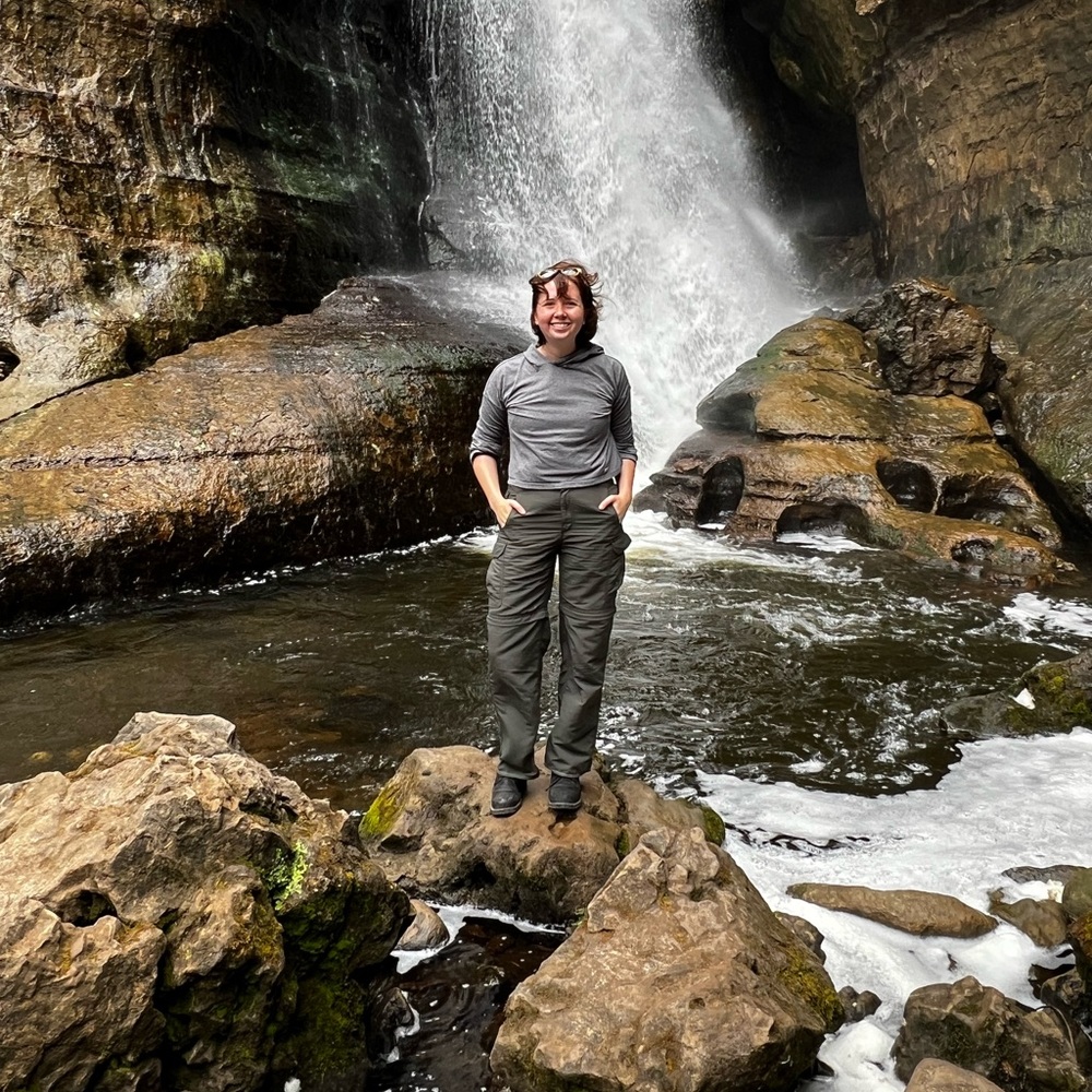 Meet your Posher, Helen